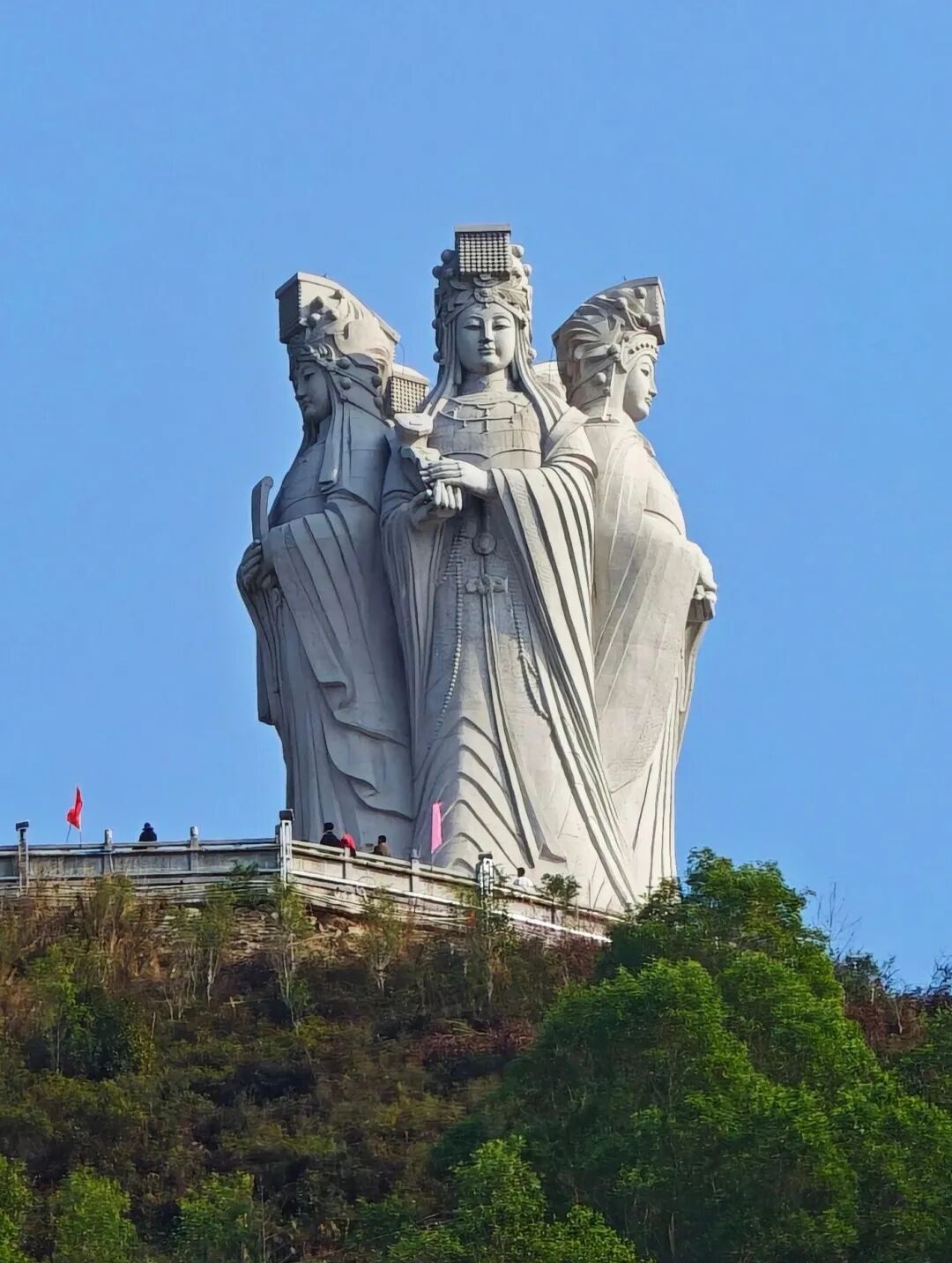 妈祖本有四位好姐妹，五身妈祖的乡土往事
